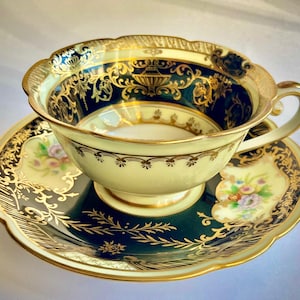 Superb Antique Gilded Noritake Porcelain Teacup in Outstanding Condition - c.1930&#39;s Japan - Finest Quality - Home Decor - Gift for Her.