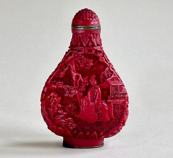 中国製、辰砂彫刻入り嗅ぎタバコ入れ、20世紀初頭。 - Etsy 日本