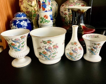 Juego de jarrones Kutani Crane de porcelana fina Wedgwood, estilo vintage, siglo XX.
