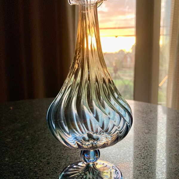 Soffiera Parise Venetian/Murano Hand Blown Glass Vase - Perfect Condition - Amazing Quality - Circa 1970's - Still with Label Attached.