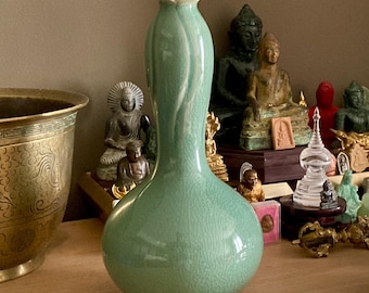 高麗青磁花瓶、東洋鶴陶器、署名入り - Etsy 日本