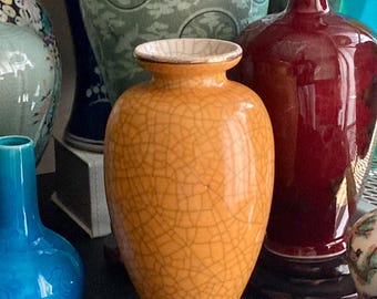Rare Antique Egg yolk Ge Ware Crackle Glazed Ceramic Vase, 15cm, China