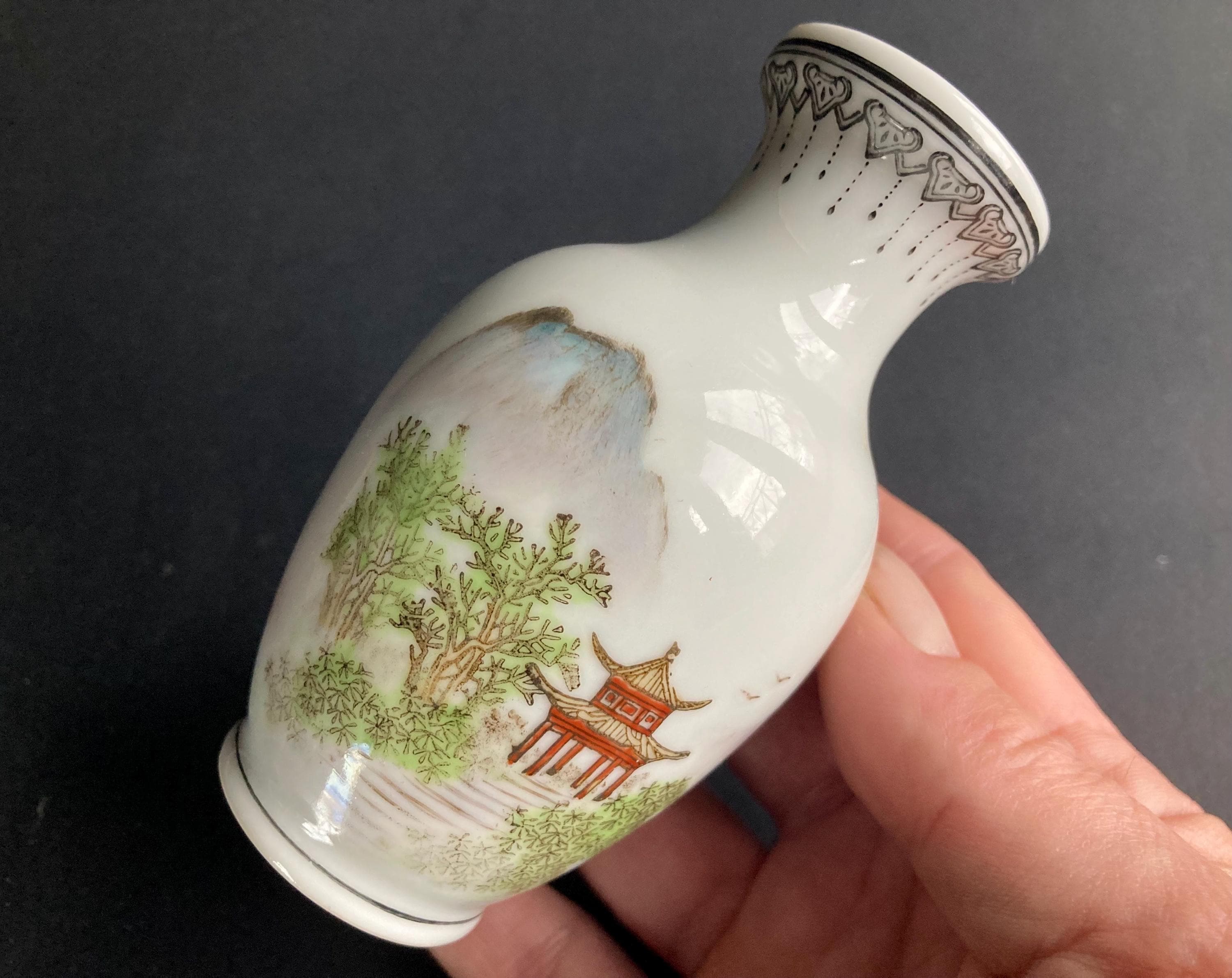 中国粉彩磁器花瓶 – 書道 – 20世紀 - Etsy 日本