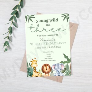 Invito per la festa del terzo compleanno dei bambini a tema safari digitale / Modello Etsy modificabile / Personalizza con il nome del bambino e i dettagli della festa