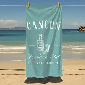 Toalla de playa / Toalla personalizada / Favor de despedida de soltera / Toalla de novia / Regalos personalizados / Regalo de dama de honor