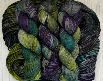 The Gates of Doom, Hand Dyed Yarn, Indie Dyed Yarn, Oil Slick, Variegated, Wool, DK, Fingering, Merino, Sock,