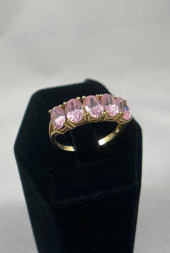 Rare Vintage 10k Gold Ring - 5 Pink Sapphire Gemst
