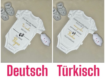 Gepersonaliseerde babybodysuit in het Duits en Turks