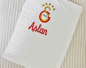 Galatasaray baby blankets