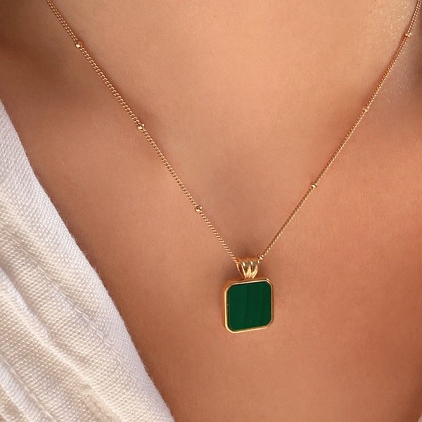 Malachite necklace, Malachite pendant, Green necklace, Satellite chain necklace, Minimalist necklace, 925s silver necklace, Gift for her