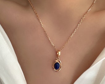 Pendentif délicat en lapis-lazuli, collier en lapis-lazuli, pendentif en pierres précieuses avec différentes options de chaîne, collier en argent, cadeau pour elle