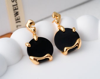Dainty black onyx earrings, Black Onyx Dangle Earrings, 18K gold filled gold earrings, Black stone earrings, Silver earrings, Gifts for mom