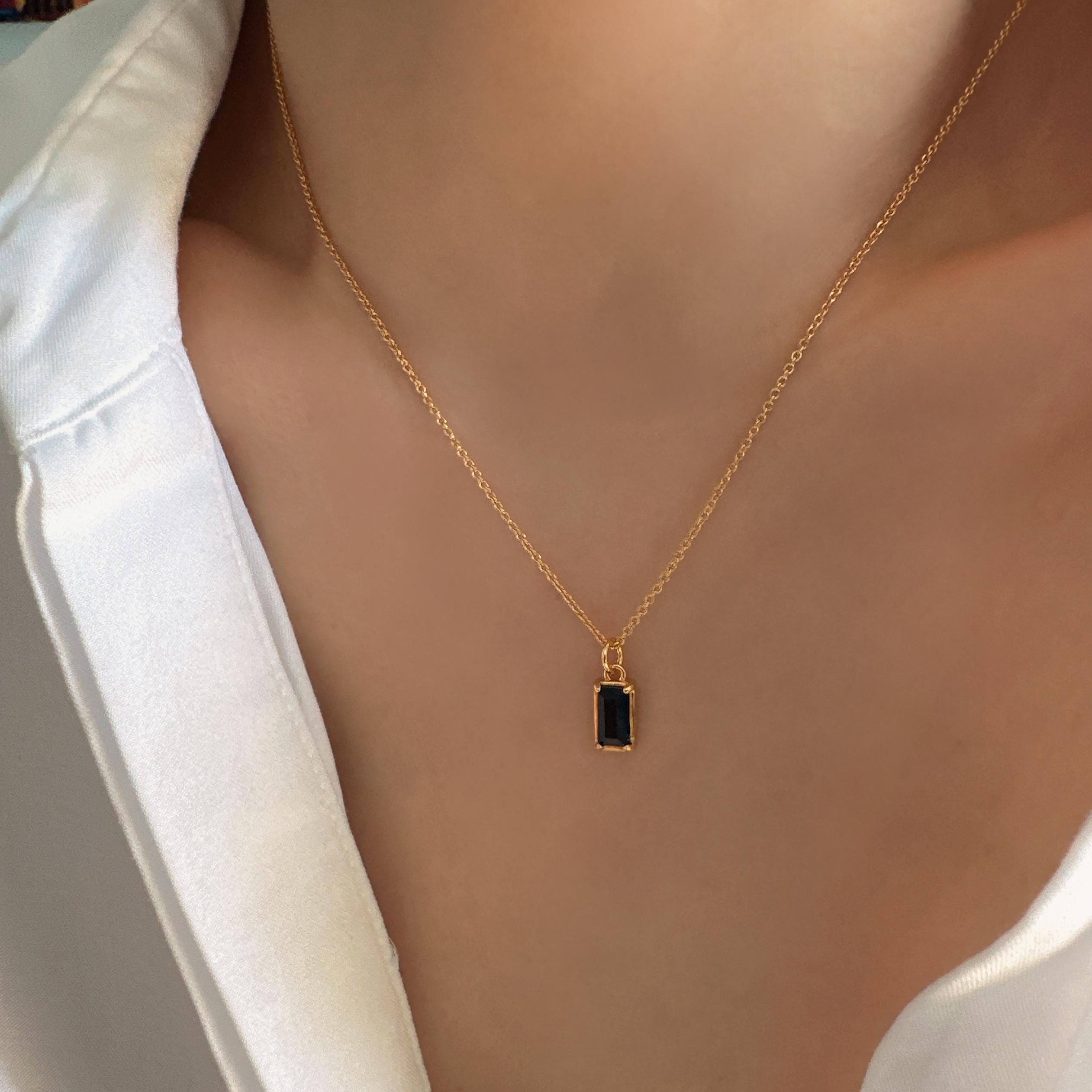 ネックレス・ペンダント Onyx With Ribbon Necklace Mixed Metal Rectangular Banded Onyx Pendant with Twisted Frame