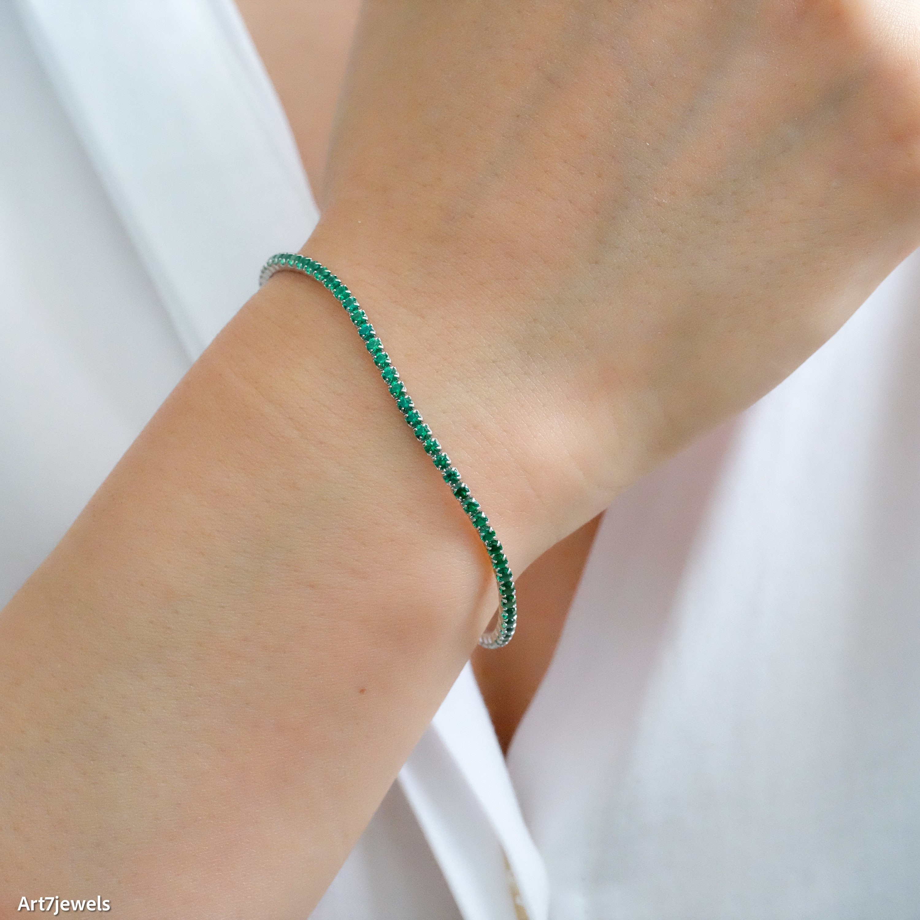 Bracelet tennis delicat en emeraude bracelet argent emeraude bracelet tennis fin 2 mm bracelet vert cadeaux pour elle Etsy France