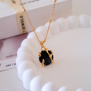 black onyx necklace