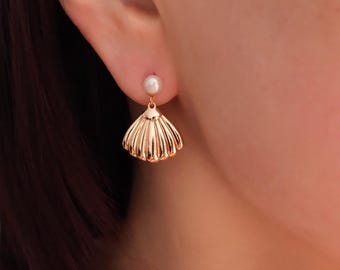 Gold Seashell Pearl Drop Earrings | Elegant Shell Dangle Earrings for Women | Beach Wedding Jewelry | Gifts for her
