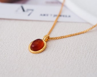 Minimalist oval carnelian necklace, Carnelian pendant, Gemstone necklace, Layered necklace, 925s Silver necklace, Gift for her