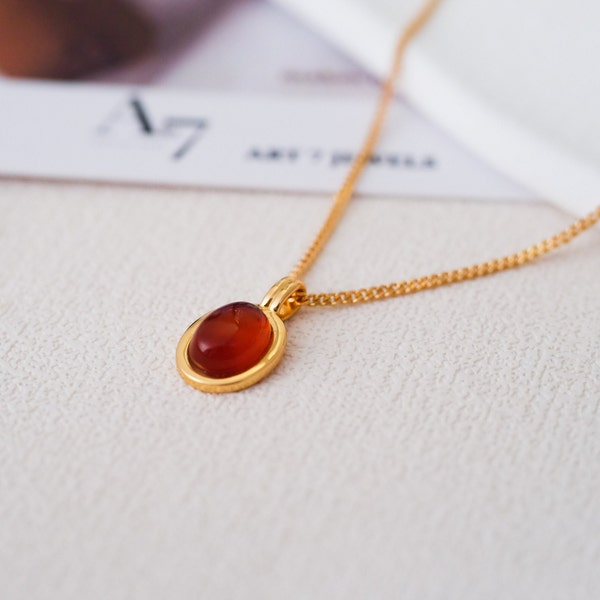 Minimalist oval carnelian necklace, Carnelian pendant, Gemstone necklace, Layered necklace, 925s Silver necklace, Gift for her