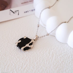 black onyx necklace