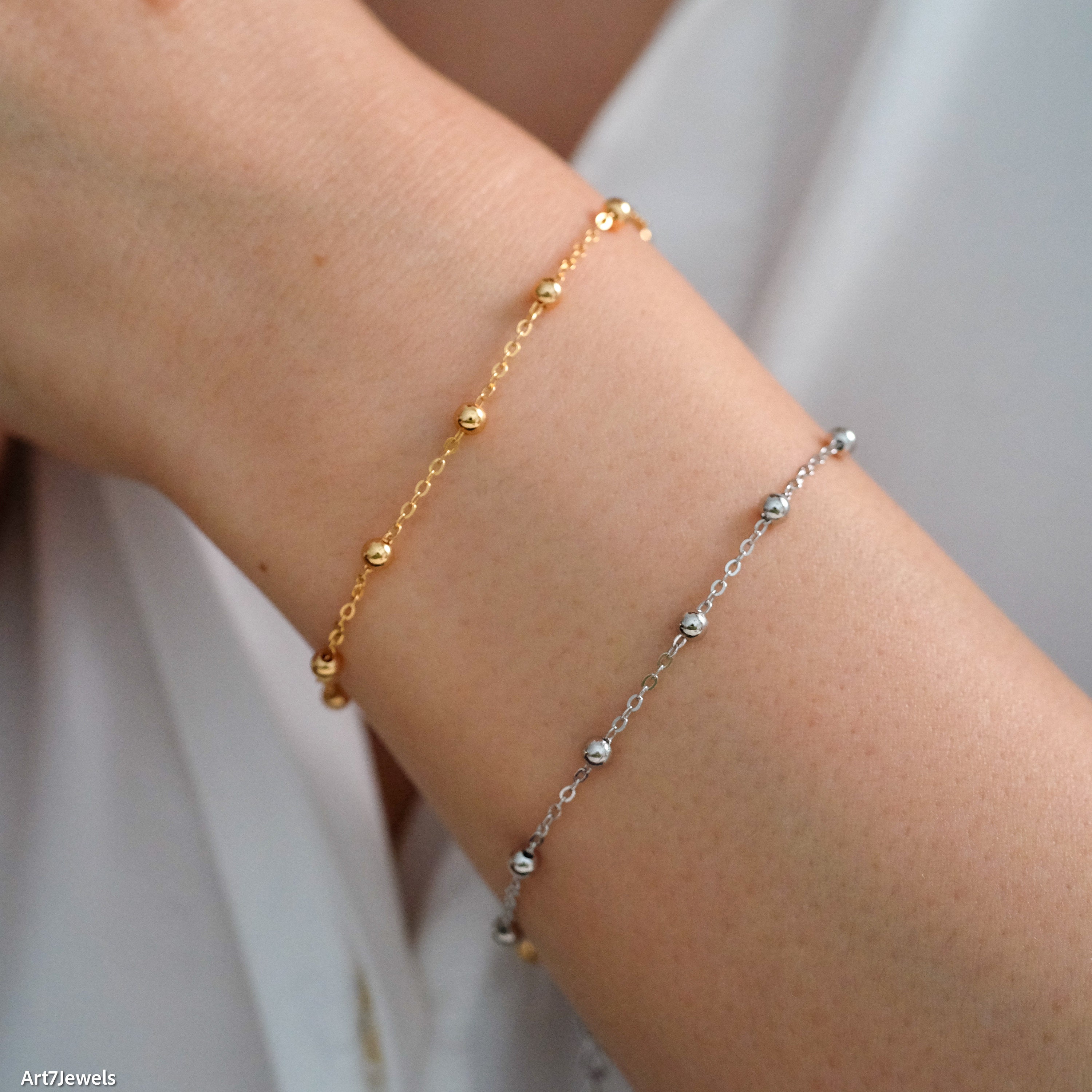 【新品未使用】A BIT MOR layer chain bracelet 916 Gold Two Layer - Link Chain x Dangling Heart Charms
