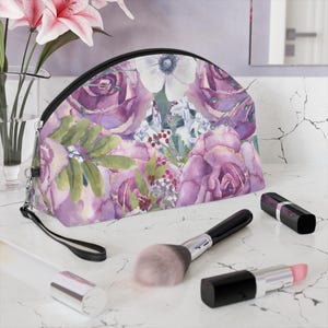 Floral Makeup Bag for Beauty Lovers, Cosmetic Pouch, Makeup Organizer, Gift for Her, Travel Accessory, Bridal Party Favor