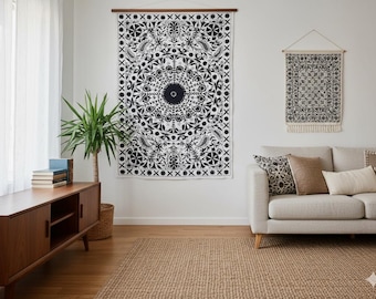 Suspension murale mandala Suzani noir blanc | Tapisserie bohème en coton brodée à la main