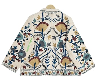 Veste bohème brodée à la main blanche pour femme, veste artisanale Suzani en coton floral, veste ethnique faite main, manteau bohème de style vintage