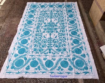 Tapisserie Suzani faite main - Tenture murale brodée floral turquoise, 60 x 90 po