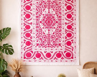 Couvre-lit ou tapisserie murale en coton brodé Suzani rouge fait main, housse de table pour décoration d'intérieur, travail de fil d'aiguille mandala, textile