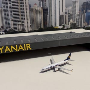 Ryanair Stansted Hangar 1/400 1/200 1/500