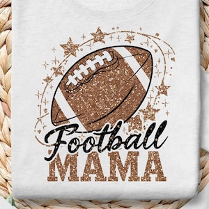Retro voetbal mama png, glitter voetbal png, sublimatie ontwerp, digitale download, voetbal moeder png, trending png, voetbalseizoen png