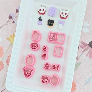 Cortadores de argila polimérica com tema de Halloween V11 | Caveira, maçã, livro de feitiços, poção, fantasma com laço