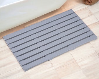 Bathroom Decor for Spa, Bath, and Shower: Bamboo Duckboard Bath Mat with Slatted Design and Anti-Slip Properties