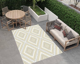 Tappeto da esterno a quadri: tappeto da patio beige in stile fattoria