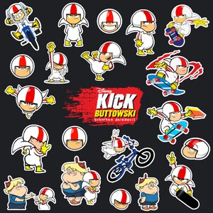Puede incluir: Una colección de pegatinas con un personaje de dibujos animados llamado Kick Buttowski, un temerario de los suburbios. Las pegatinas muestran a Kick en varias poses, incluyendo andar en bicicleta, patinar y hacer acrobacias. Las pegatinas son coloridas y presentan una variedad de expresiones.
