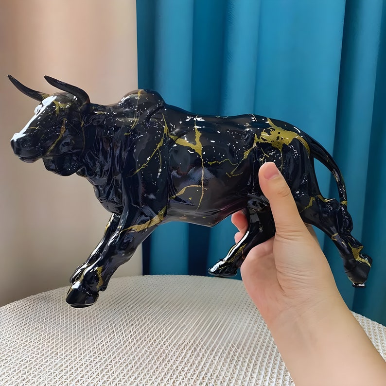 Black Bull Statue Paint Bull, Ox Sculpture, Bull Horns, Taurus Figurine