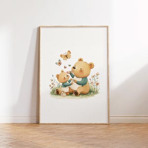 Mamá osa i hijo jugando con mariposas ilustración acuarela, plakat niepowtarzalny vintage, arte infantil, dekoracje infantil, pobierz cyfrowe