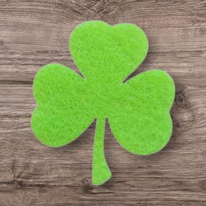 Felt Shamrock Cutouts, St Patrick's Day Wreath Attachment Embellishment, Sew-on Amigurumi Accent