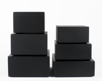Matowa czarna podstawa z płyty MDF do modelarstwa i dekoracji – Podstawa kwadratowa do miniatur 8x8cm – wysokość 4cm