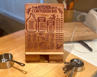 Kitchen Tablet/Cookbook Holder with Kitchen Conversions (Cherry)