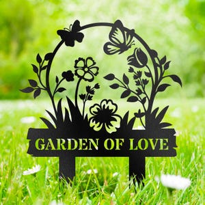 Custom Metal Garden Decor, Butterfly with Flower Garden Sign, Flower Design, Personalized Garden Sign, Custom Garden Name Sign, Home Gift