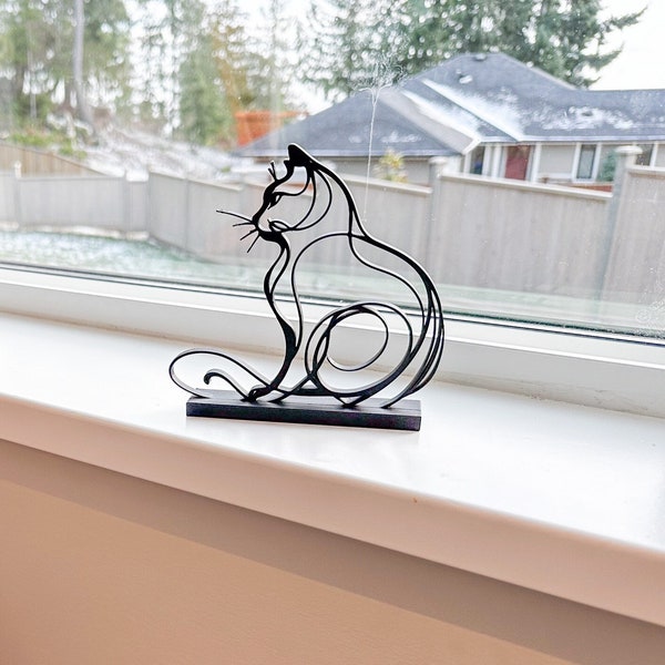 Cat line art sculpture | Tabletop Decor | Ornament | Minimalist Design | 3D Printed