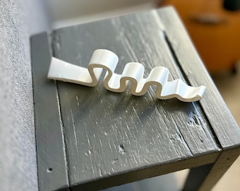Unique ribbon sculpture | Tabletop Decor | Shelf Decor | Ornament | Minimalist Design | 3D Printed