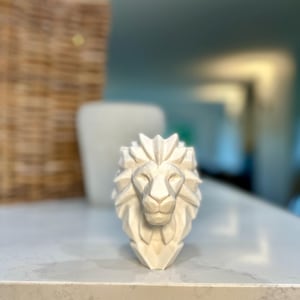 3D Gedruckte Löwenskulptur: Modernes Geometrisches Dekor