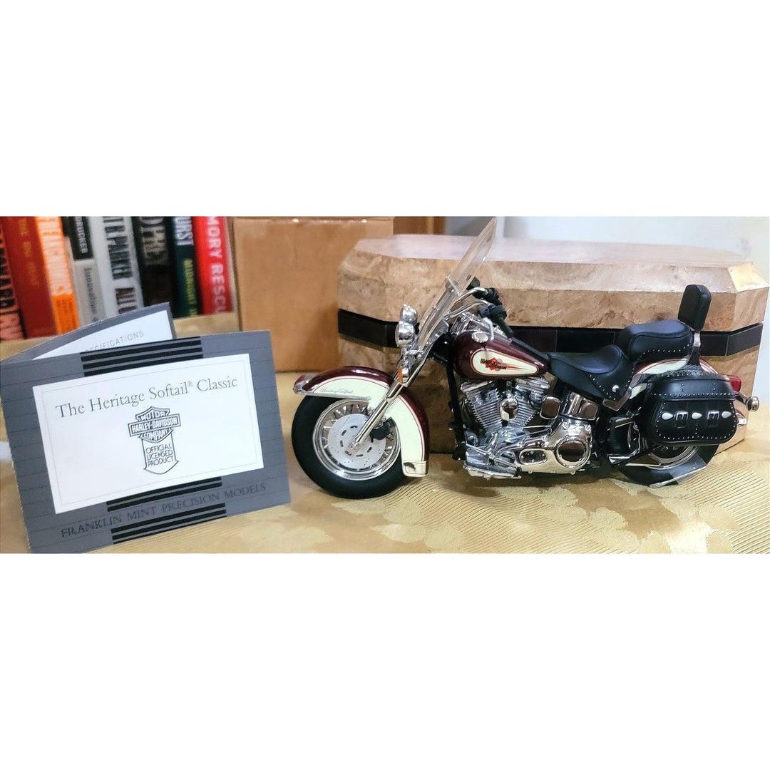 Franklin Mint Harley Davidson Heritage Softail Classic Diecast