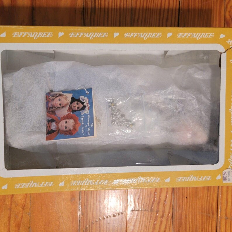 NEW VTG in orig. box Effanbee 11" The Little Mermaid Doll #1167 Storybook Coll. image 3