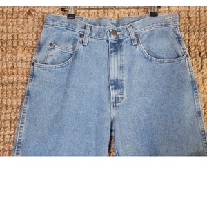 Wrangler Blues Light Wash Denim Jeans Classic Fit Men Size 34 X 34 STRAIGHT Leg image 5