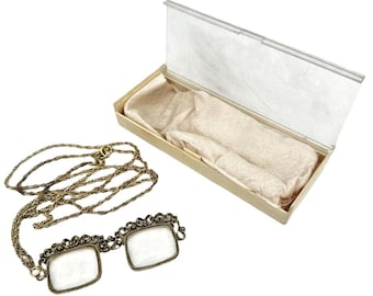 VTG Lorgnette Magnifying Glasses Spectacles Gold plated long chain 19thC style