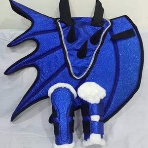 Premium Dragon Saddle Pad Breathable Shock Absorbing Horse Saddle Pad Fantasy Equestrian Gear Anti-Slip Riding Pad Birthday Gift For Riders