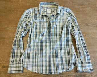 Old Navy Shirts (M)